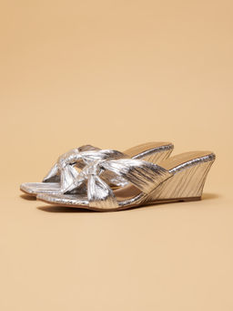 ERIDANI - Silver Juliet Knotted Wedges