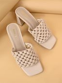 Beige color option, Currently selected