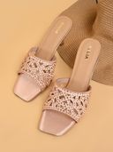 Pink color option, Currently selected