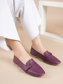 Maroon color option, Currently selected