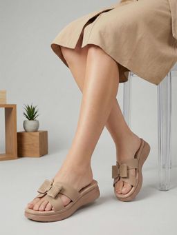 SHUZ TOUCH - Women Comfort Olive Platform Sandals