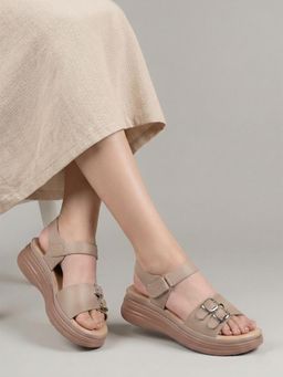 SHUZ TOUCH - Women Olive Comfort Sandals