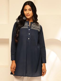 Vbuyz - Women Navy Blue Solid Fit and Flare Cotton Tunic