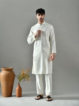 KELIN - Off White Regular Fit Jacquard Kurta with Pant (Set of 2)