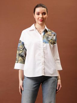 AAREIN - Women White Blue Patch Shirt