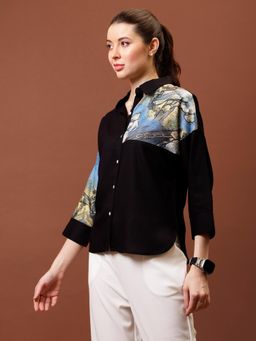 AAREIN - Women Black Blue Patch Shirt