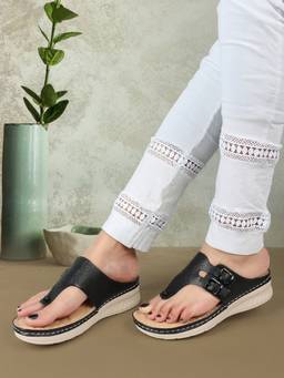 XE Looks - Women's Black Orthopaedic Doctor Slippers