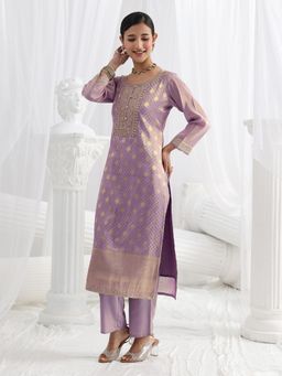 Libas - Lavender Embroidered Thread Work Straight Kurta And Pant With Dupatta