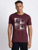 Red color option, Sold out, Currently selected