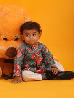 Vastramay - Infant Boys Blue & White Cotton Blend Kurta Pyjama (Set of 2)