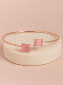 Pink color option, Currently selected