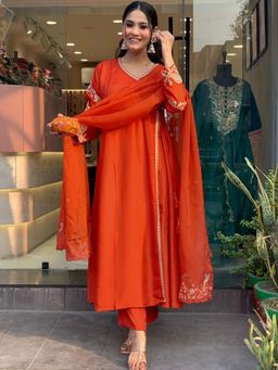 BLACK SCISSOR - Trendy Red Colour Kurta with Pant and Dupatta (Set of 3)