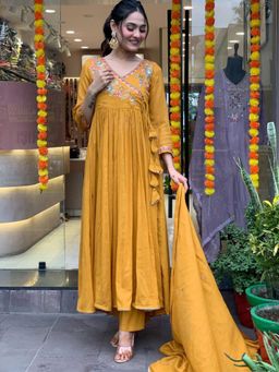 BLACK SCISSOR - Trendy Light Orange Angrakha Kurta with Pant and Dupatta (Set of 3)