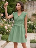 Green color option, Sold out, Currently selected