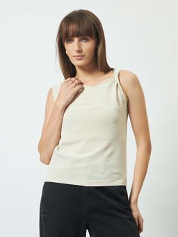 Trend Arrest - Women Twisted Shoulder Top