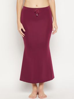 G Heist - Women Burgundy Solid Skinny Fit Saree Shapewear