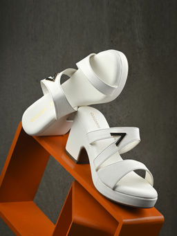 CLOG LONDON - Womens White Round Toe Heels