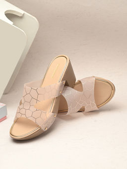 CLOG LONDON - Womens Pink Round Toe Heels