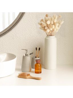 Claymistry - Vanilla Silk Off White Vase
