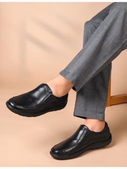 CLOG LONDON - Men Black Loafers
