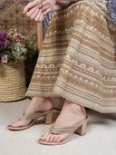 Gold color option, Currently selected