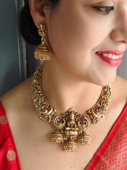 GRIIHAM - Premium Brass Based Necklace Set