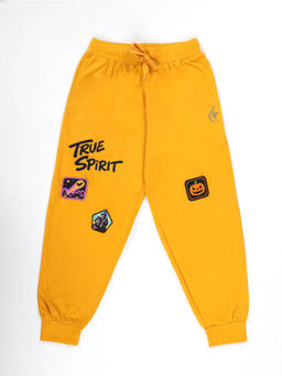 KiddoPanti - Boys Cotton Printed Joggers with Badges