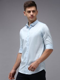 SHOWOFF - Men Blue Collar Neck Solid Comfort Fit Shirt
