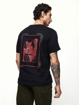 Dennis Lingo - Men Black Printed Round Neck Half Sleeves Relaxed Fit T-Shirt
