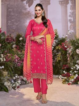 Seerat - Red Thread Embroidery Kurta With Trousers And Print With Dupatta