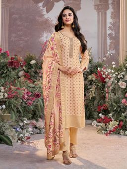 Seerat - Cream Jacquard Printed Kurta With Trousers And Dupatta