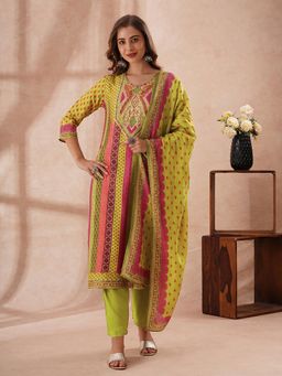 FASHOR - Ethnic Floral Printed Embroidered Straight Fit Kurta With Pant And Dupatta - Multi