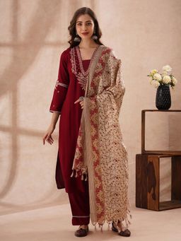 FASHOR - Floral Embroidered Straight Fit Kurta With Pant And Dupatta - Maroon