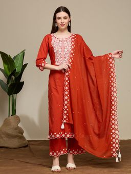 FASHOR - Floral Embroidered Straight Fit Kurta With Pant And Dupatta - Rust