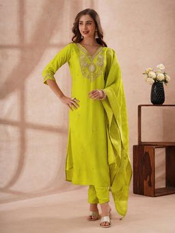FASHOR - Hand Embroidered Kurta With Pant And Woven Zari Jacquard Dupatta - Lime Green