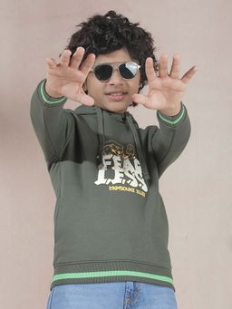 CRIMSOUNE CLUB - Boys Olive Typographic Print Hooded Neck Hoodie