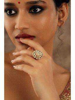 Curio Cottage - White Pearl Stringed Kundan Floret Ring