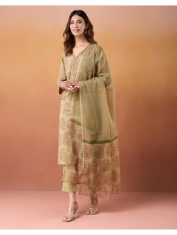 Fabindia - Women Green Cotton Floral Kurta with Pant and Dupatta