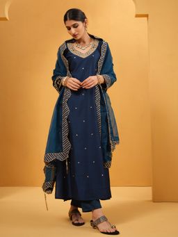 ISHIN - Women Teal Silk Blend Embroidered Kurta with Pant and Dupatta