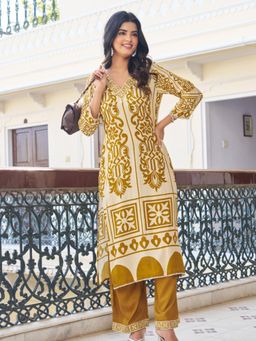 KAFTANIZE - Women Yellow Viscose Rayon Floral Kurta with Pant