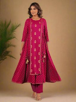 Kasya - Women Pink Viscose Floral Kurta with Pant