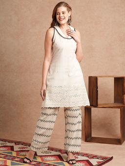 FASHOR - Off White Embroidered Straight Fit Kurta with Palazzo (Set of 2)