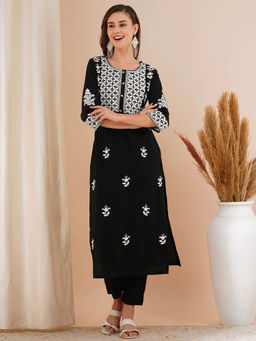 FASHOR - Black Floral Chikankari Embroidered Straight Fit Kurta with Pant (Set of 2)