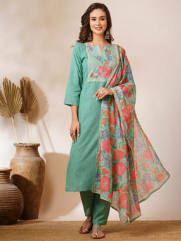 FASHOR - Pastel Green Floral Printed Embroidered Kurta with Pant & Dupatta (Set of 3)