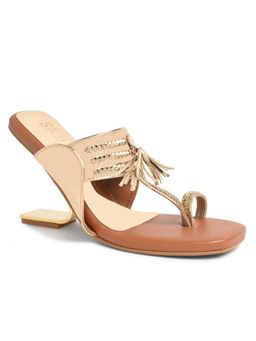 SKO - Women Kolhapuri In Fondi Gold Kolhapuri Heels