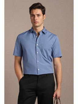Louis Philippe - Men Blue Regular Fit Solid Half Sleeves Formal Shirt