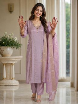 BERRYLICIOUS - Lavender Embroidered Regular Kurta Pant with Dupatta