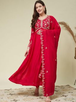 Wedani - Red Embroidered Regular Anarkali Kurta Pant with Dupatta
