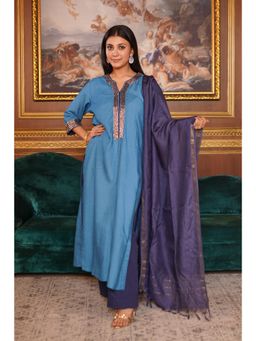 Fibre world - Blue Solid/Plain Regular Kurta Pant with Dupatta