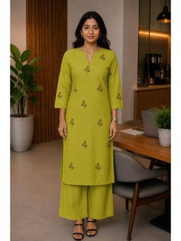 Indi Inside - Green Floral Regular Kurta & Pant